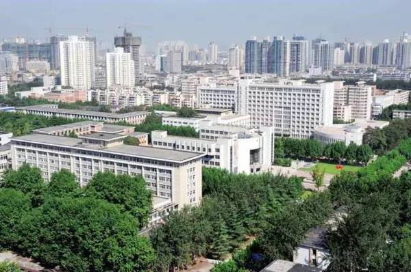 中国985大学分档汇总及王牌专业大盘点